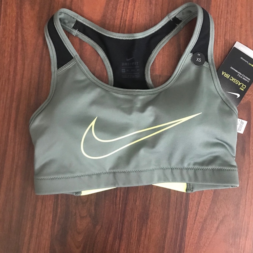 Women’s Nike sports bra